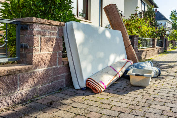 Best Yard Waste Removal  in Salton City, CA